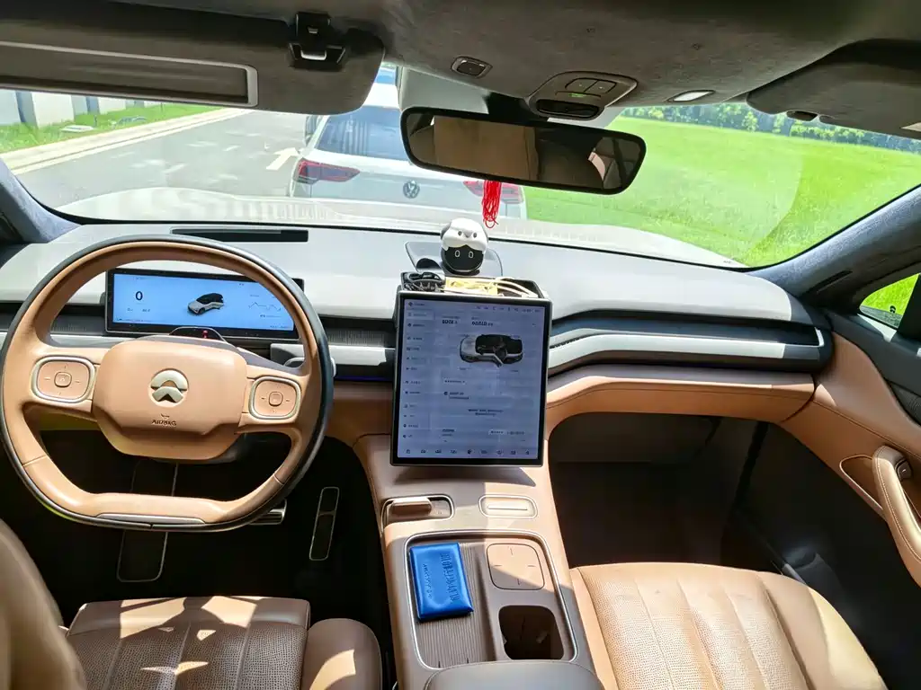 NIO ES8 2023 100kWh