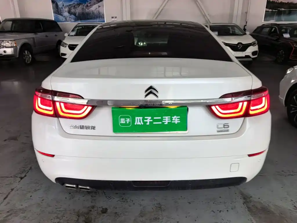 Citroen C6 — миниатюра 6
