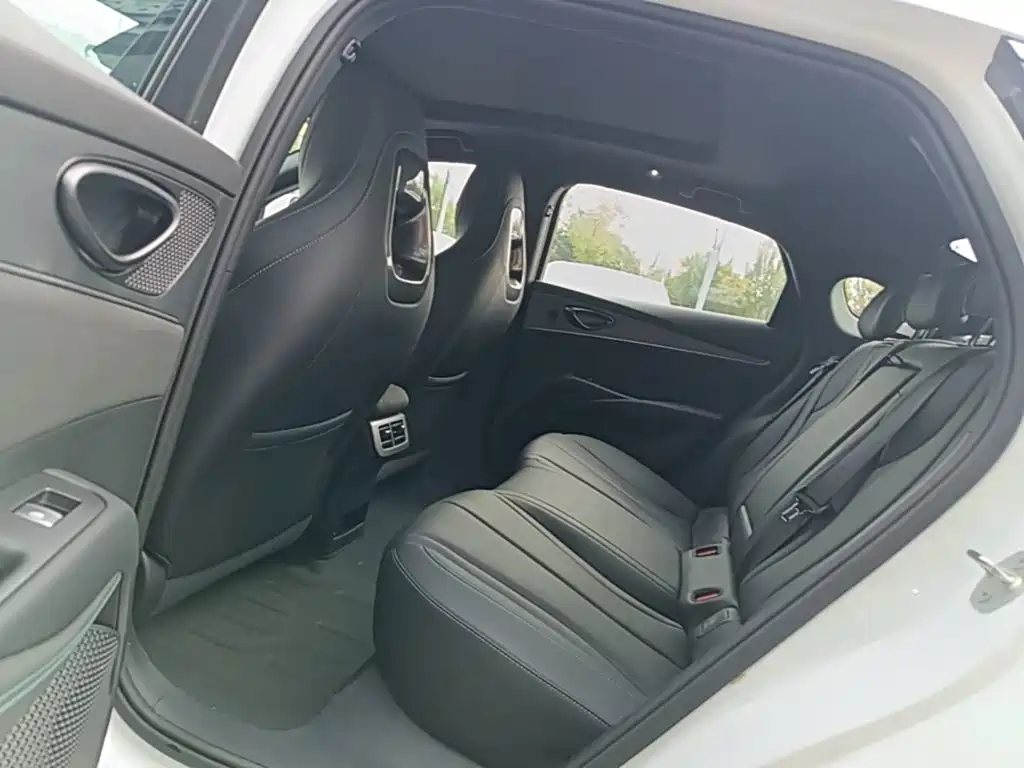 BYD Seal 06 — миниатюра 17