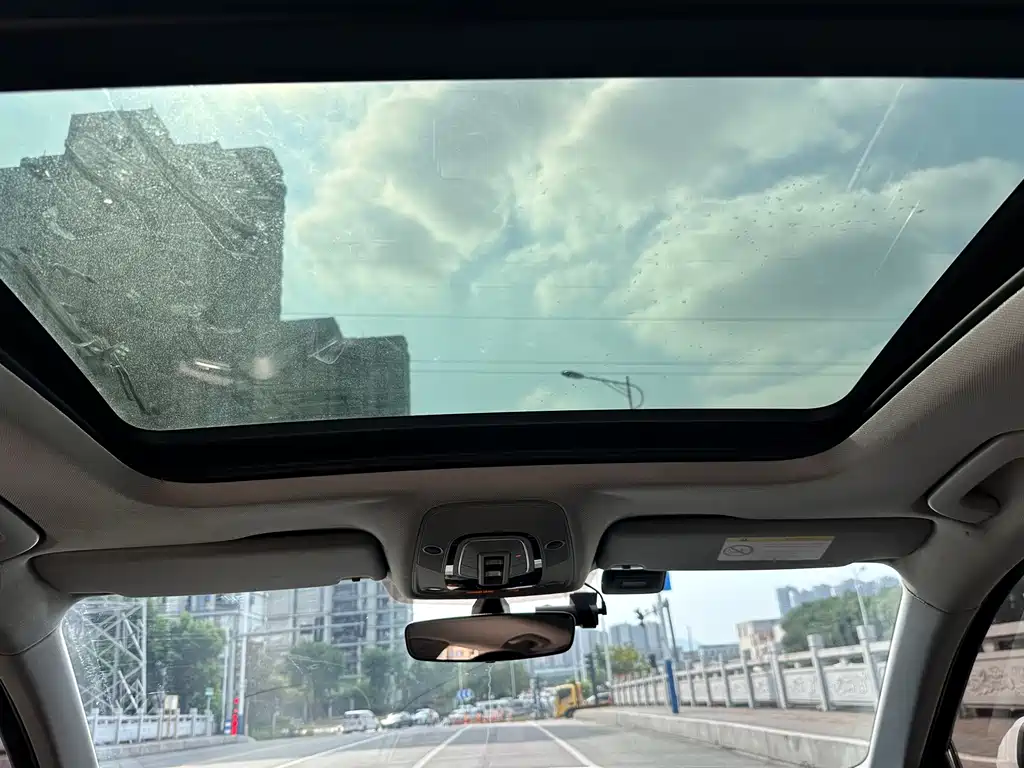 Audi A4L — миниатюра 8