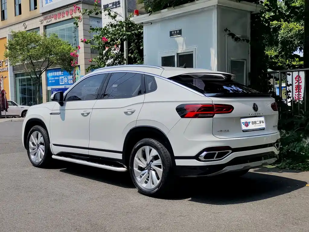 Volkswagen TayronX X 2020 330TSI Luxury Smart Connect
