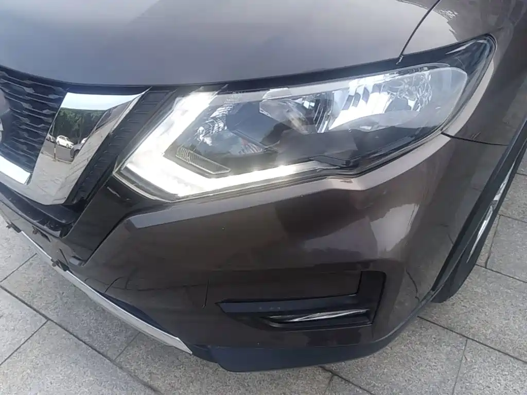Nissan X-Trail — миниатюра 24