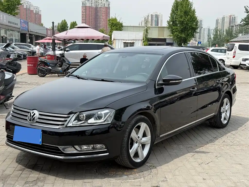 Volkswagen Magotan 2016