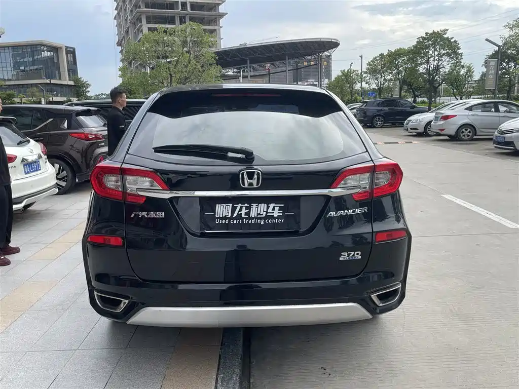 Honda Avancier 2017 370TURBO Luxury