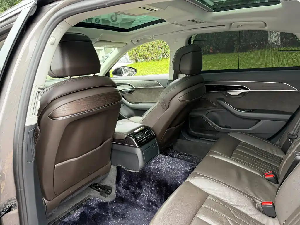 Audi A8 — миниатюра 11