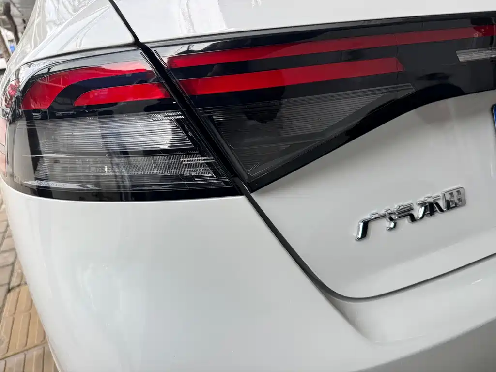 Honda Accord — миниатюра 6