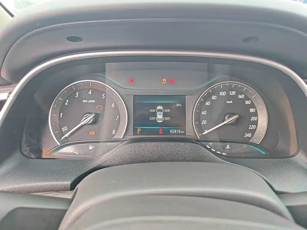Buick Excelle — миниатюра 12