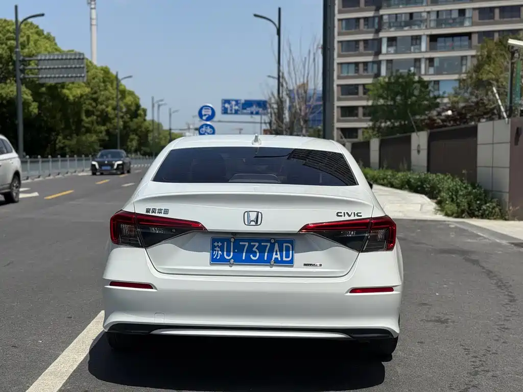 Honda Civic — миниатюра 6