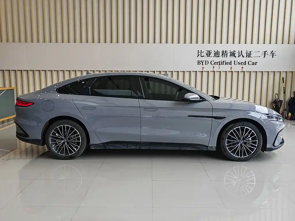 BYD Han 2025 DM-i Smart Drive 125KM Flagship