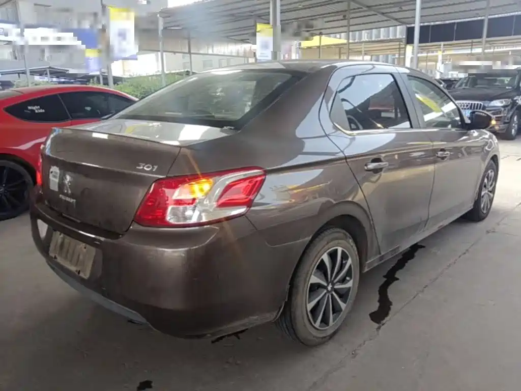 Peugeot 301 — миниатюра 7