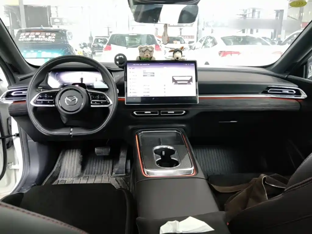 Mazda EZ-6 — миниатюра 10