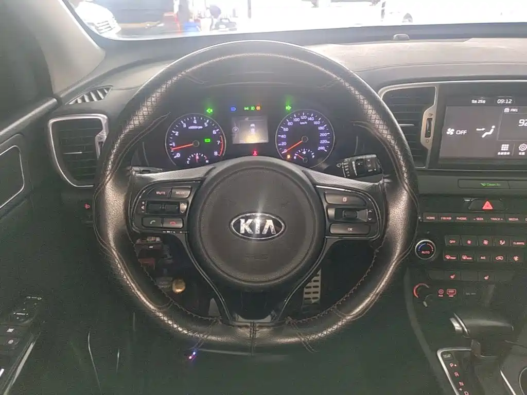 Kia KX5 — миниатюра 11