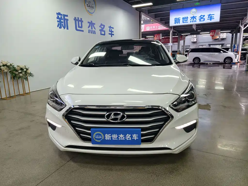 Hyundai Mistra — миниатюра 2