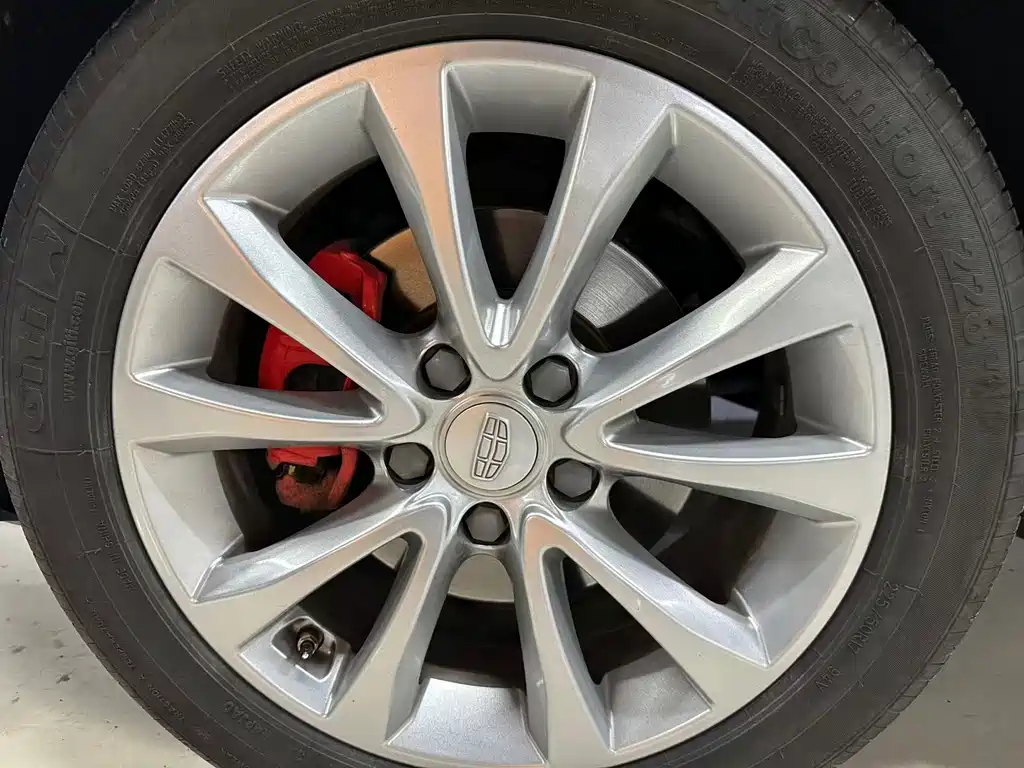 Geely Emgrand GS — миниатюра 13