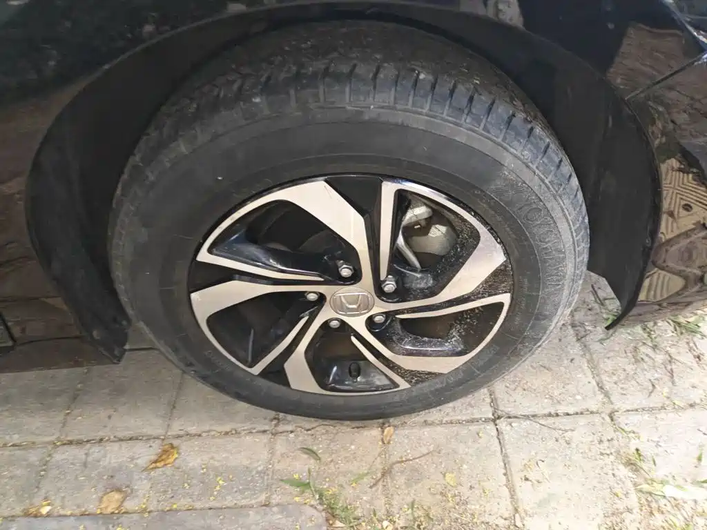 Honda Accord — миниатюра 8