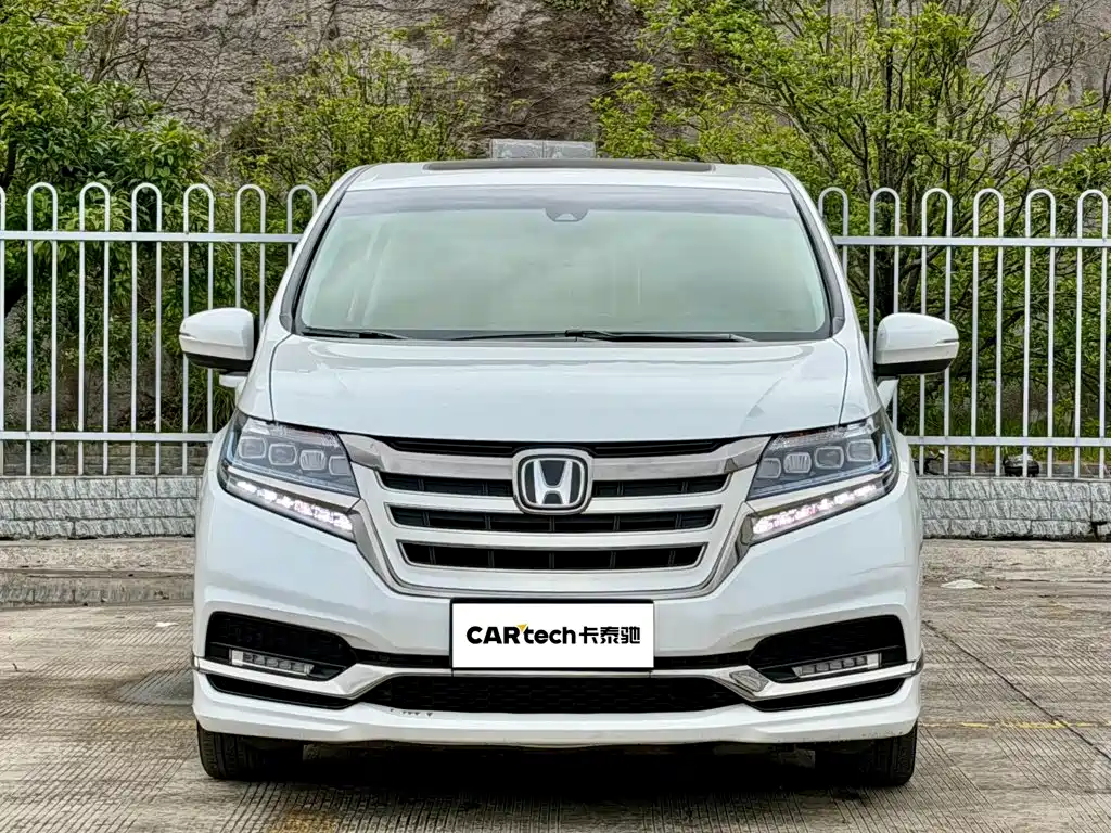 Honda Elysion — миниатюра 2