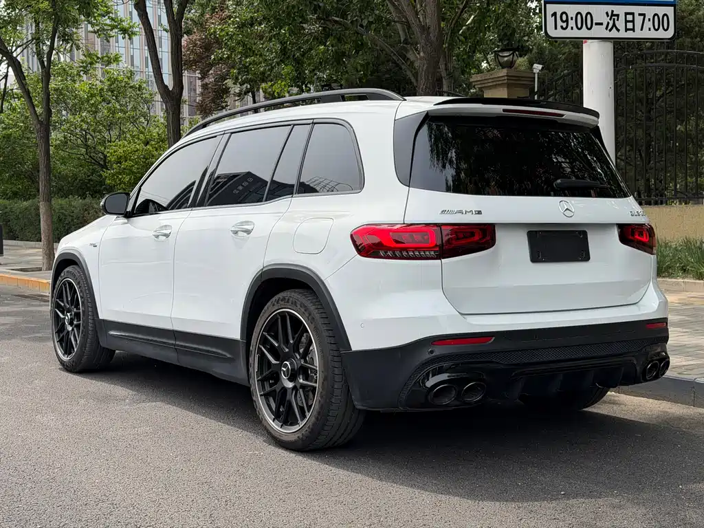 Mercedes-Benz GLB A MG 2023 AMG GLB 35 4MATIC