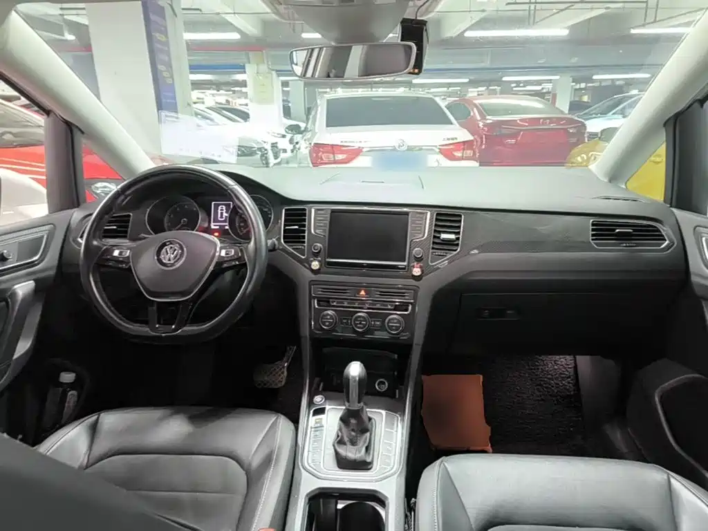 Volkswagen Golf Sportsvan — миниатюра 10