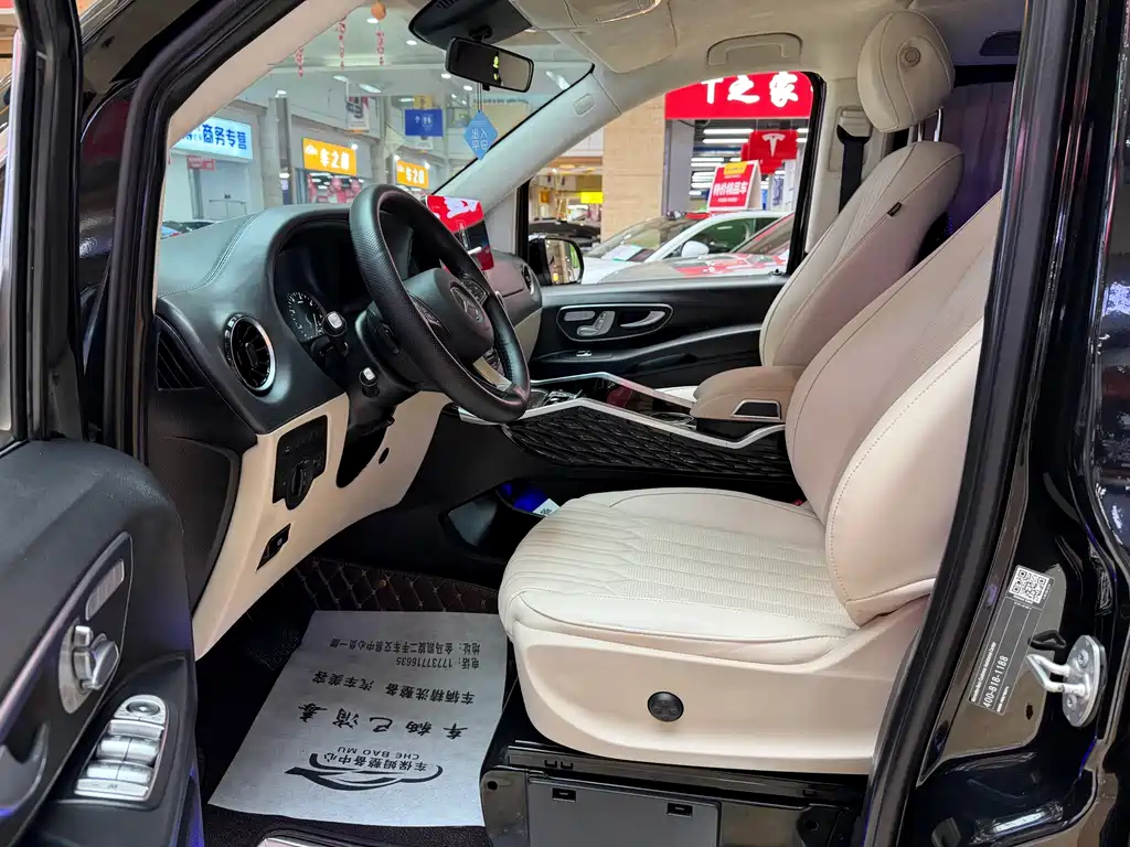 Mercedes-Benz Vito — миниатюра 10