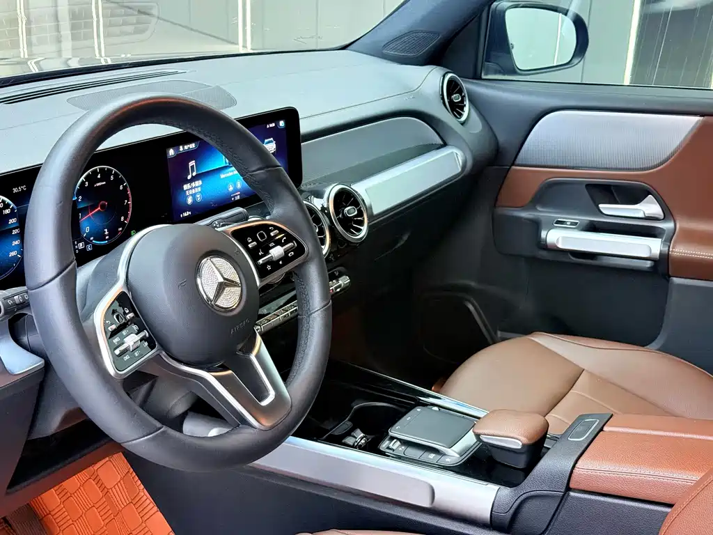 Mercedes-Benz GLB — миниатюра 5