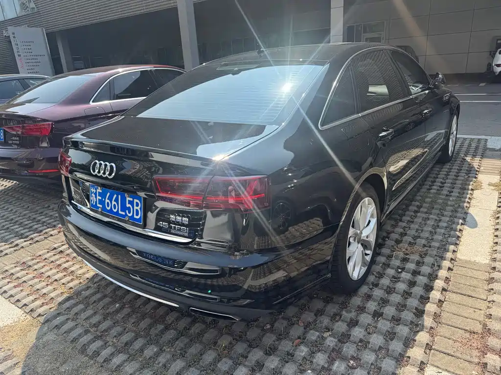 Audi A6L — миниатюра 8