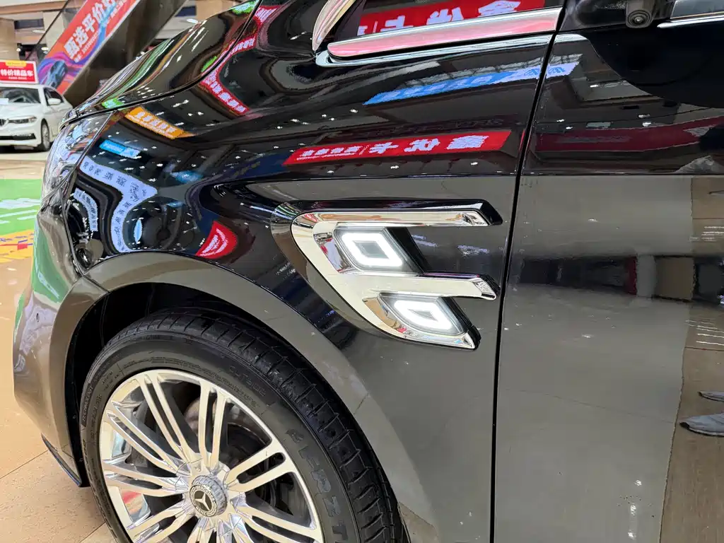 Mercedes-Benz Vito — миниатюра 9