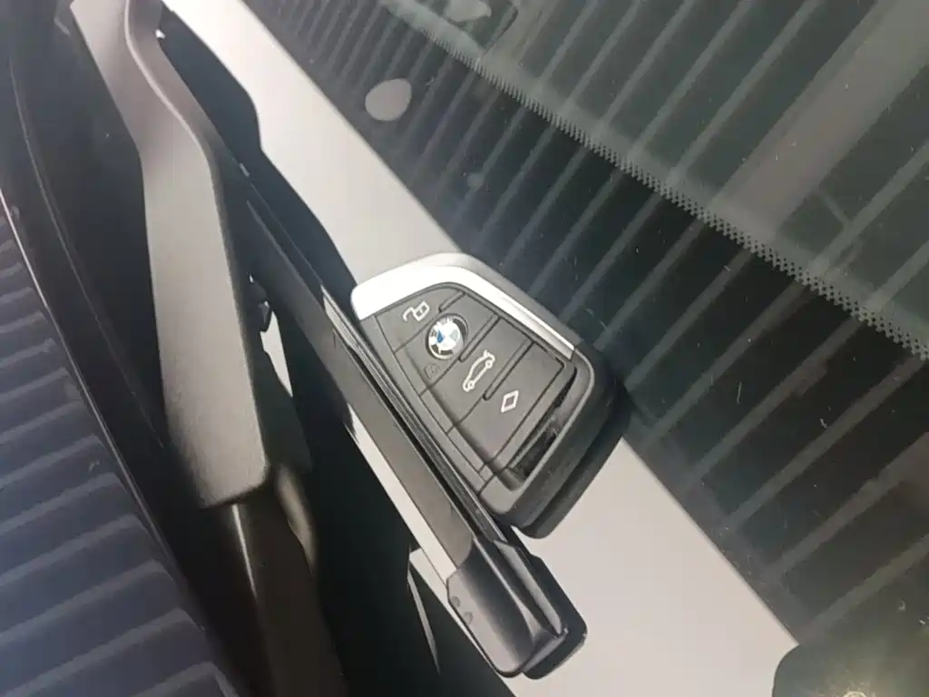 BMW 3 Series — миниатюра 9