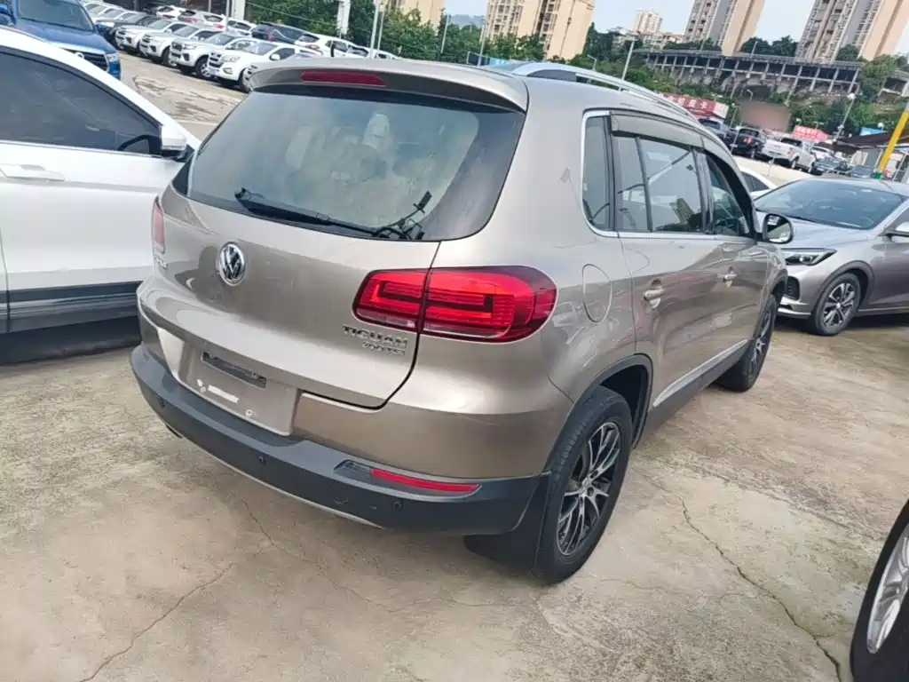 Volkswagen Tiguan — миниатюра 7