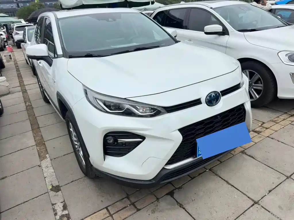 Toyota Wildlander — миниатюра 3