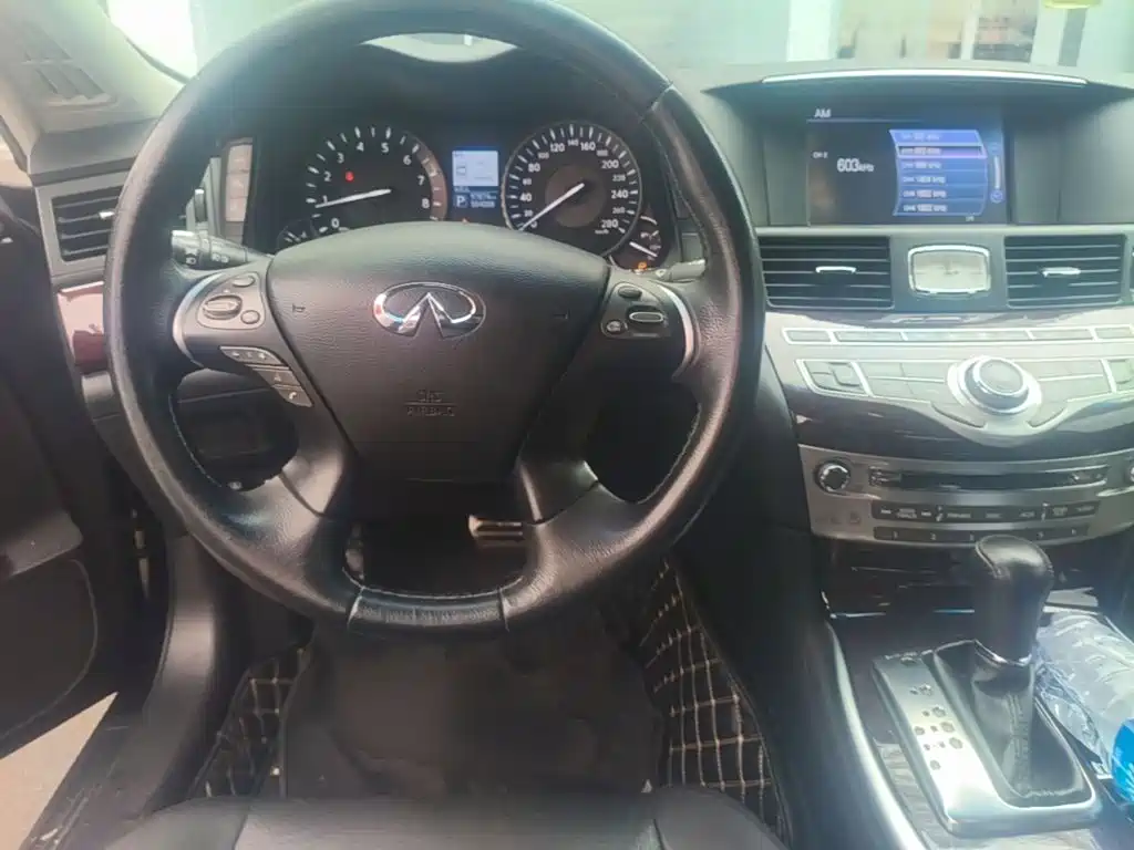 Infiniti Q70 — миниатюра 15