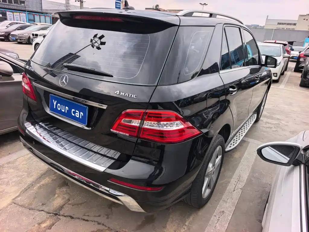 Mercedes-Benz M-Class — миниатюра 6