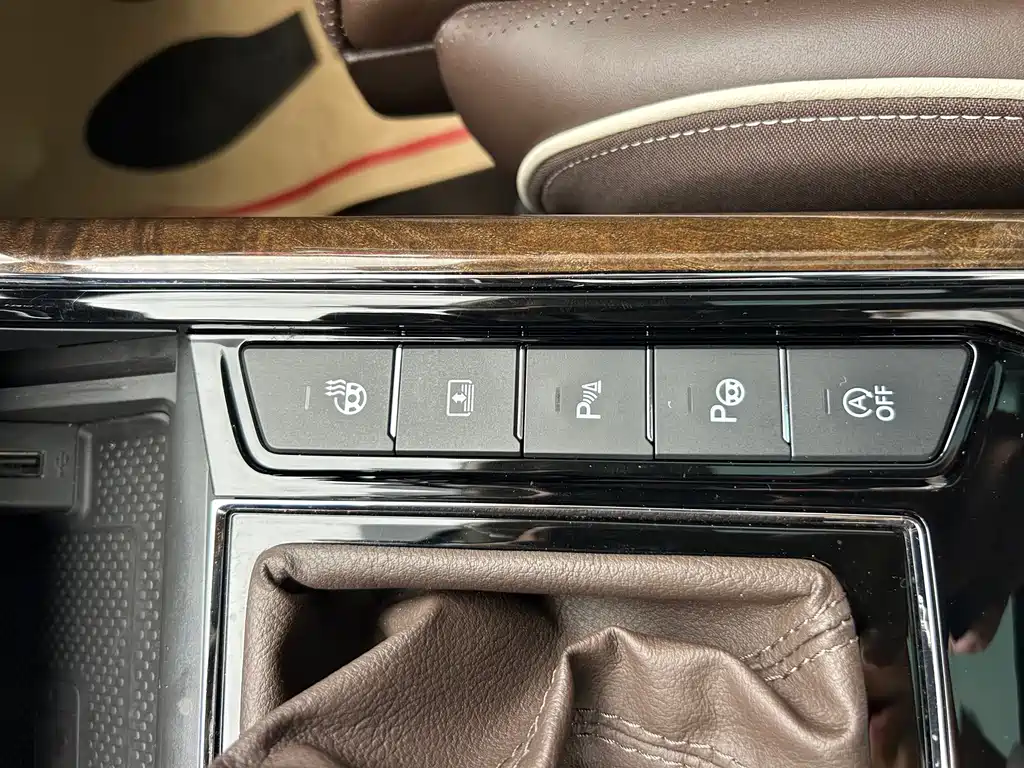 Volkswagen Phideon — миниатюра 16