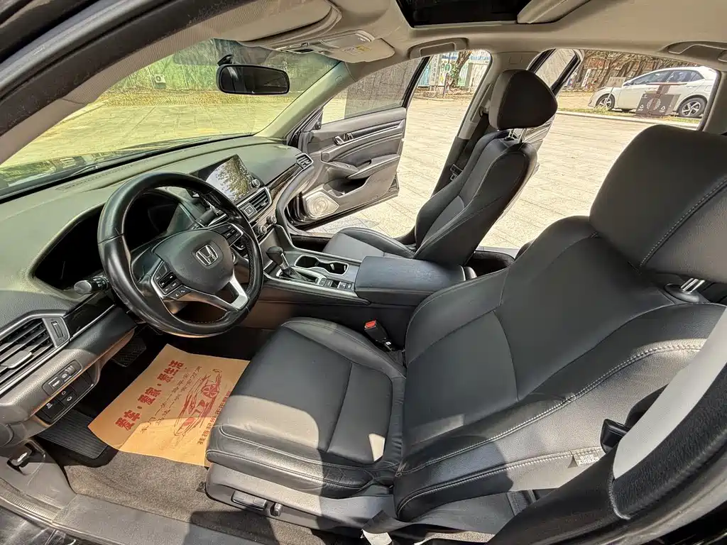 Honda Accord — миниатюра 10