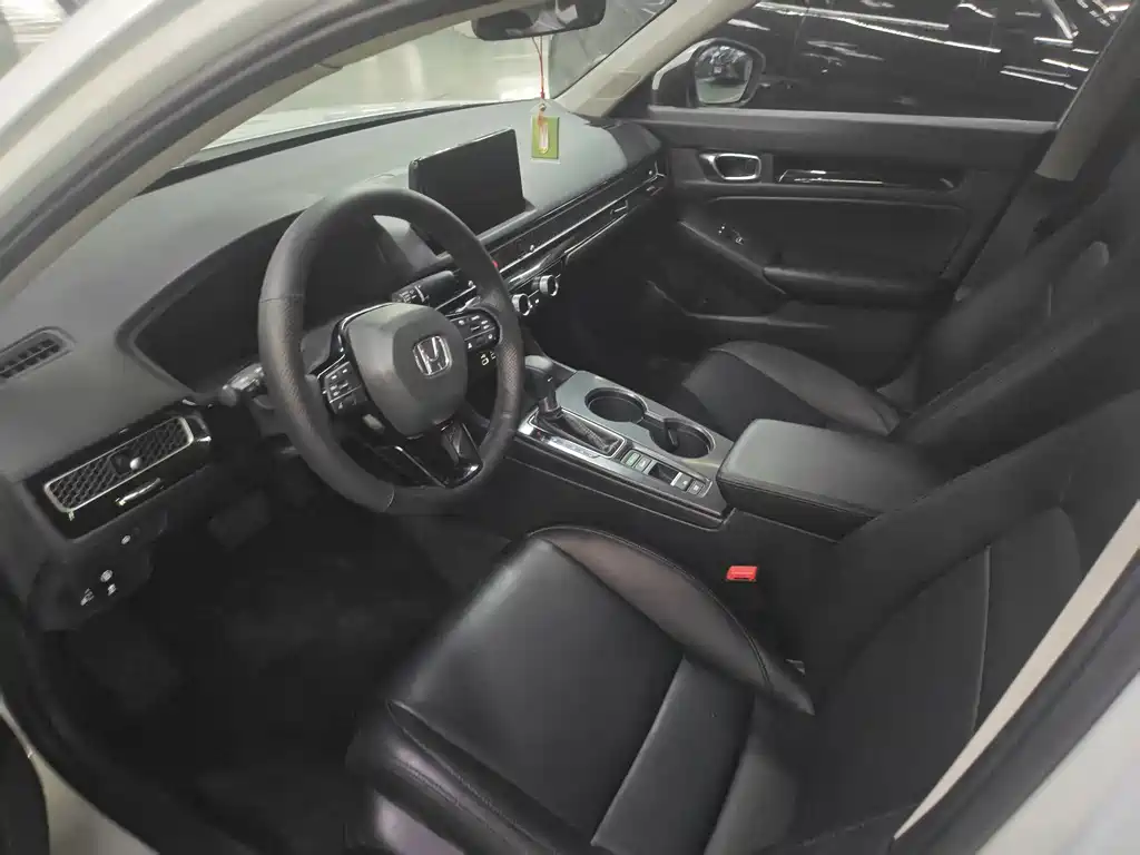 Honda Civic — миниатюра 6
