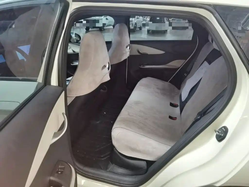 BYD Dolphin — миниатюра 17