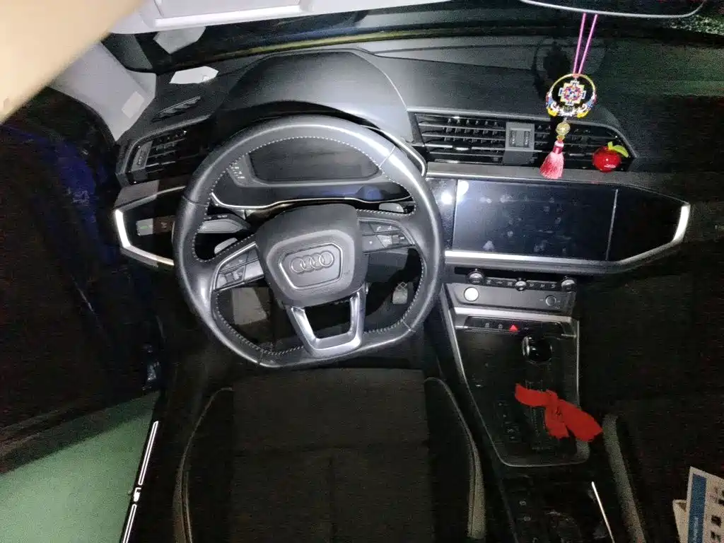 Audi Q3 — миниатюра 3