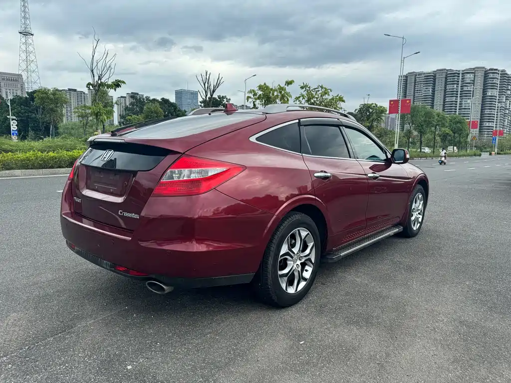 Honda Crosstour — миниатюра 5