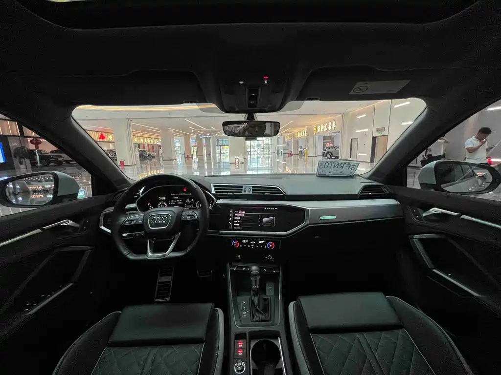 Audi Q3 — миниатюра 6