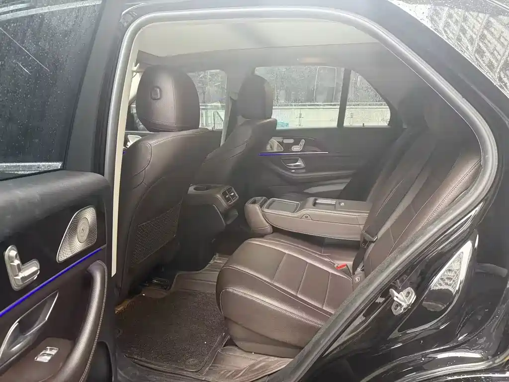 Mercedes-Benz GLE (Import) — миниатюра 6