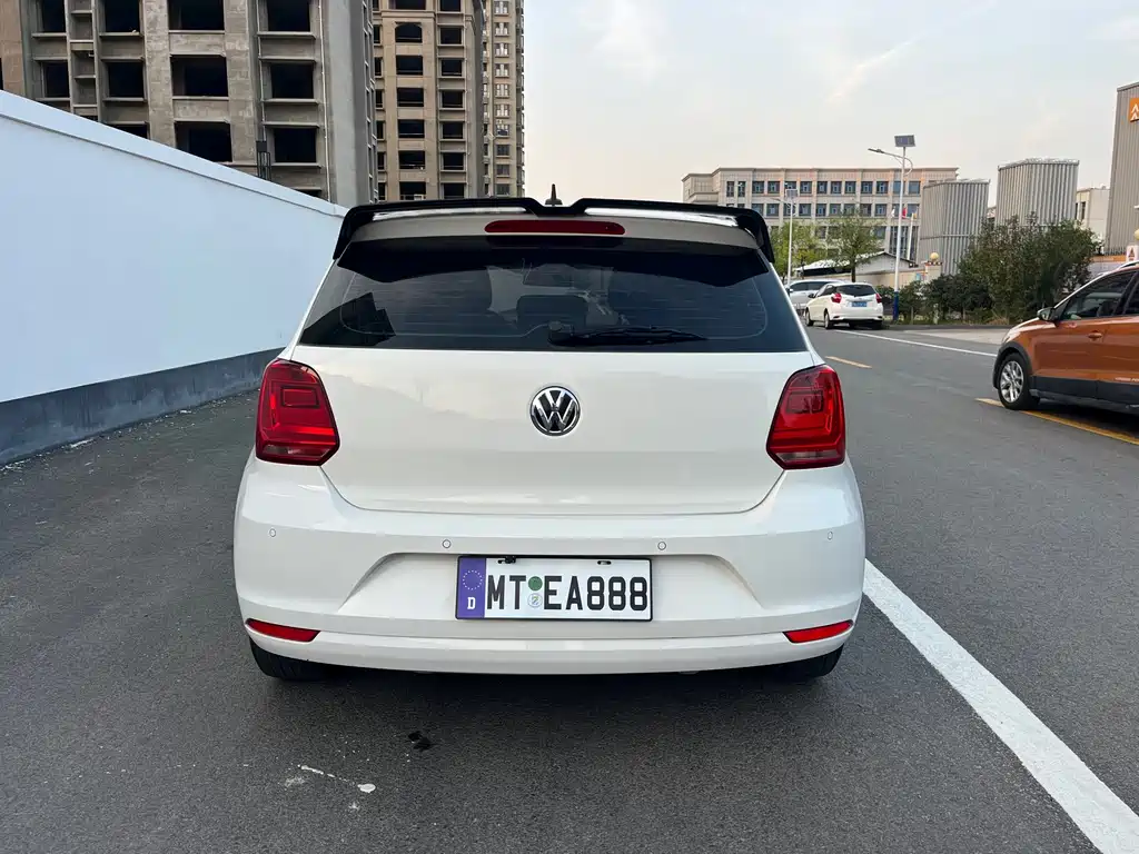 Volkswagen Polo — миниатюра 5
