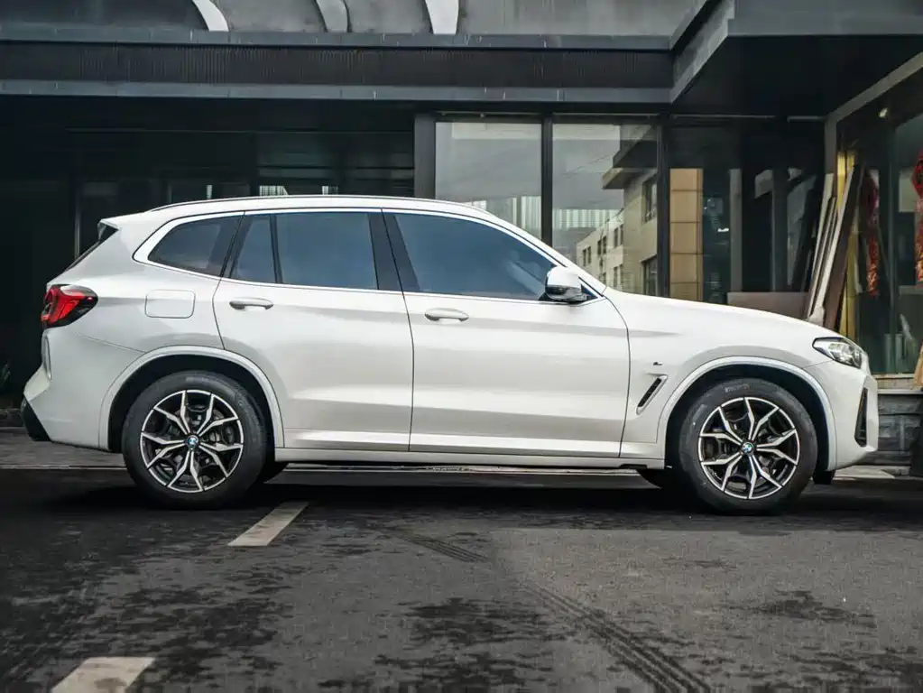 BMW X3 — миниатюра 3