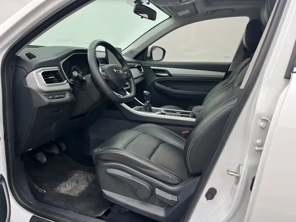 Geely Vision X6 — миниатюра 9