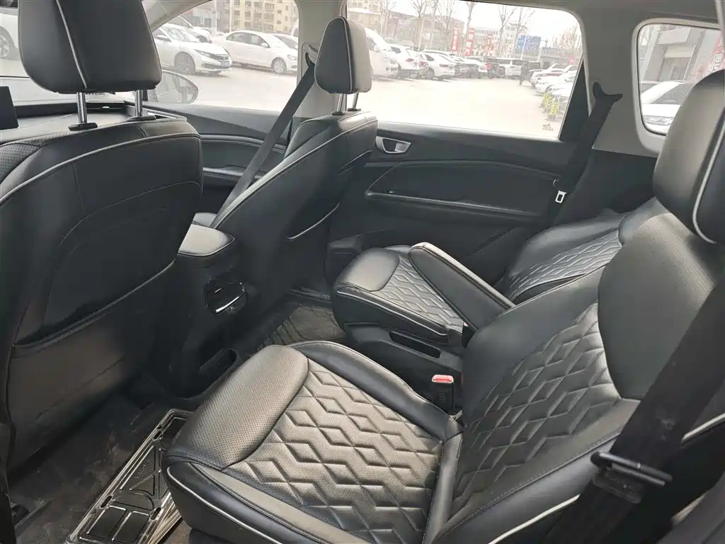 WULING WULING JIACHEN