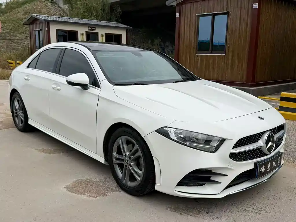 Mercedes-Benz A-Class — миниатюра 6