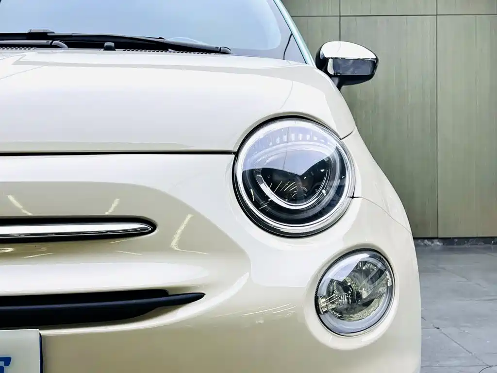 Fiat 500 — миниатюра 7