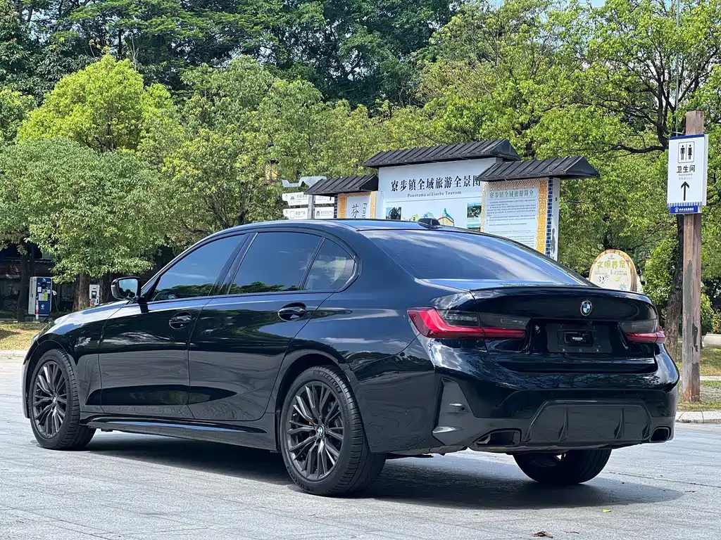 BMW 3 Series — миниатюра 26