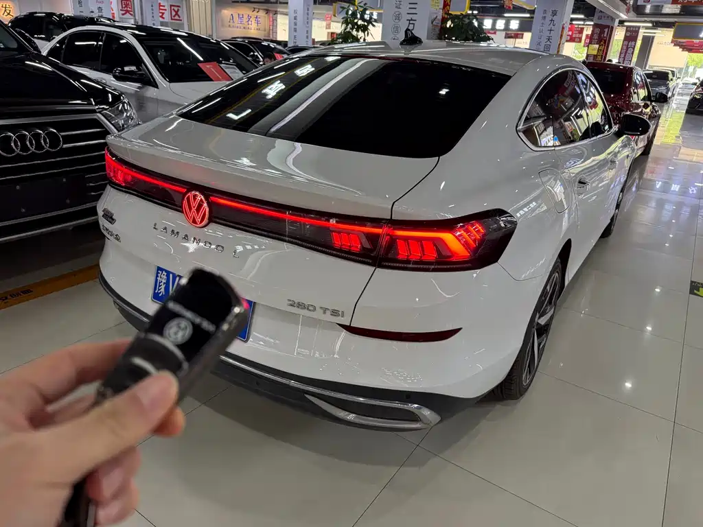 Volkswagen Lamando 2023 L 280TSI DSG