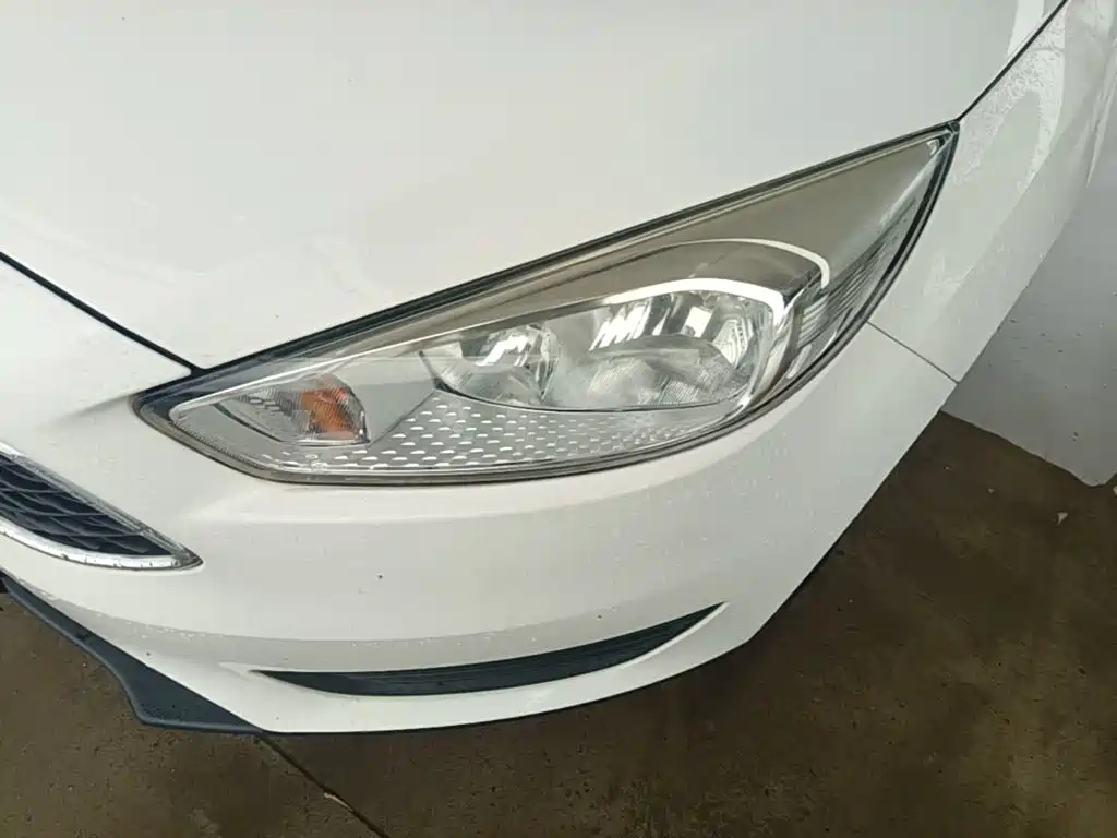 Ford Focus — миниатюра 24