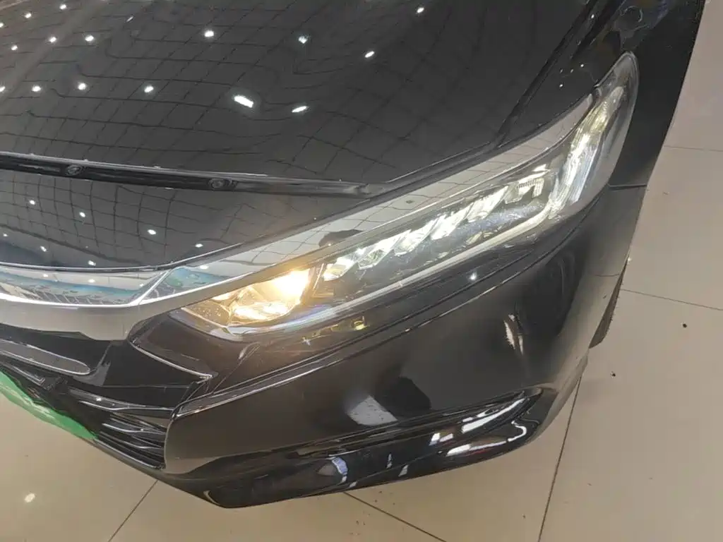 Honda Accord — миниатюра 24