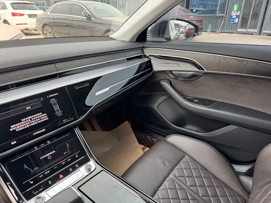 Audi A8 — миниатюра 11